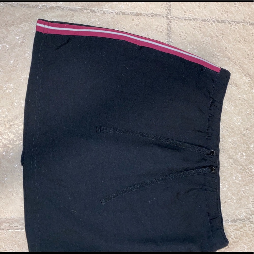 NY&C athletic skirt with attached shorts